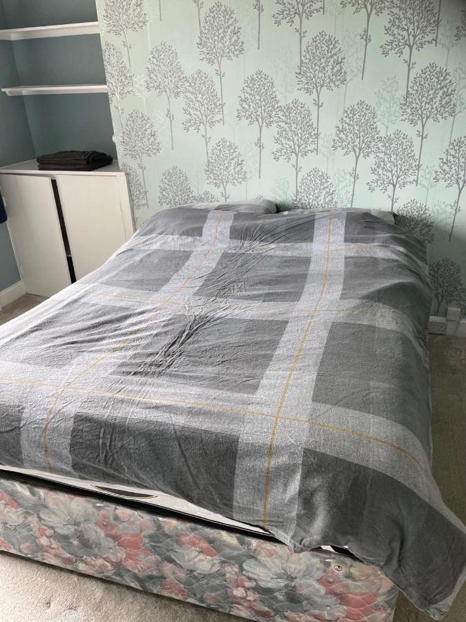 5 Bed House, 32 Tutbury Avenue, Cannon Park, Coventry, Cv4 7Bj 빌라 외부 사진