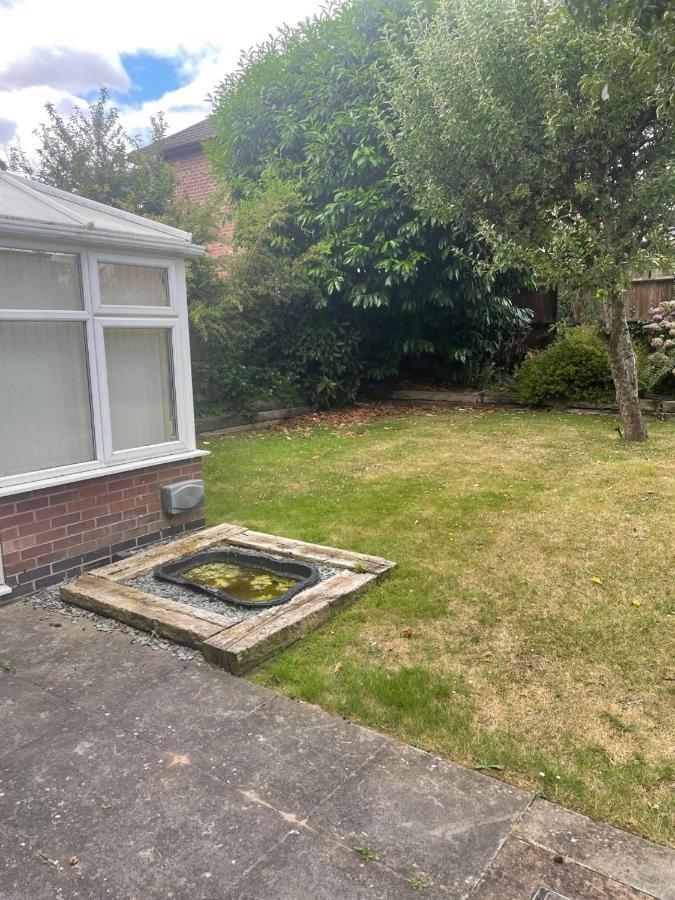 5 Bed House, 32 Tutbury Avenue, Cannon Park, Coventry, Cv4 7Bj 빌라 외부 사진